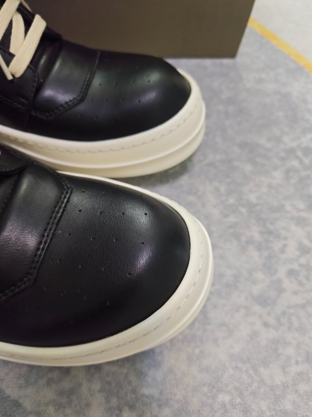 Rick Owens Black Leather High-Top Boots with Cream Laces and Off-White Sole - Picture 6 of 7